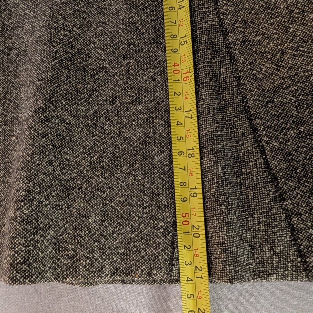 ⭐Ann Taylor Wool Marled Brown Zip Up Lined Skirt With Button Accent Slit Size 0⭐ - Picture 8 of 9